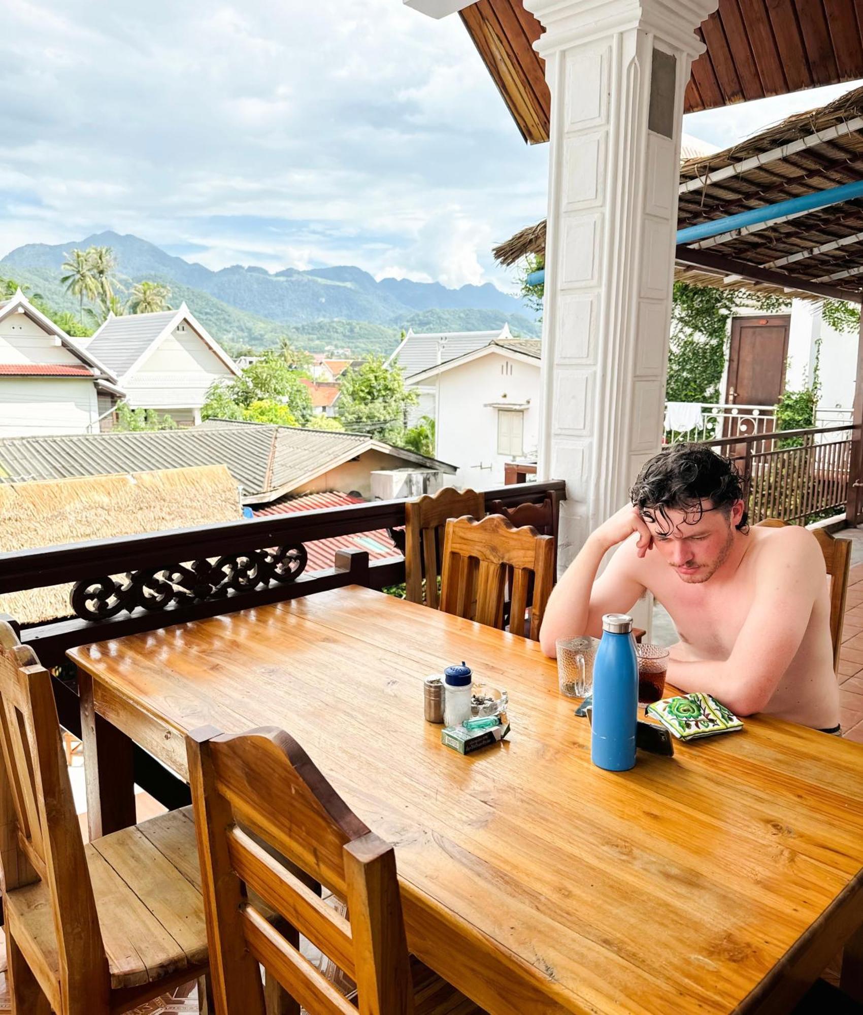 Sabai Sabai Backpackers Hostel Luang Prabang Exterior photo