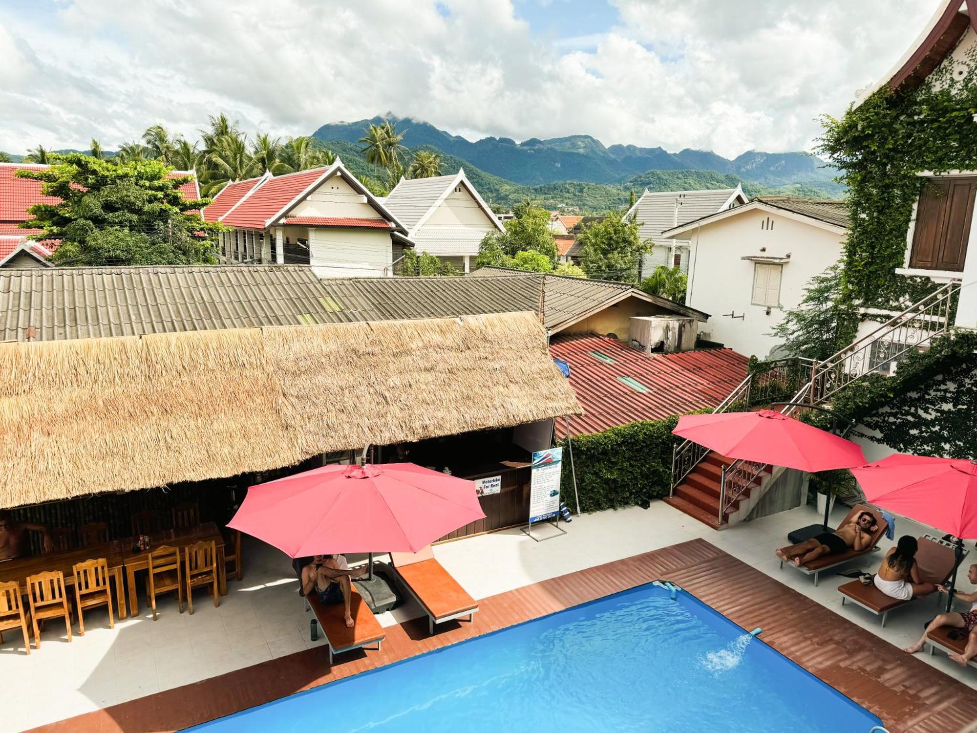 Sabai Sabai Backpackers Hostel Luang Prabang Exterior photo