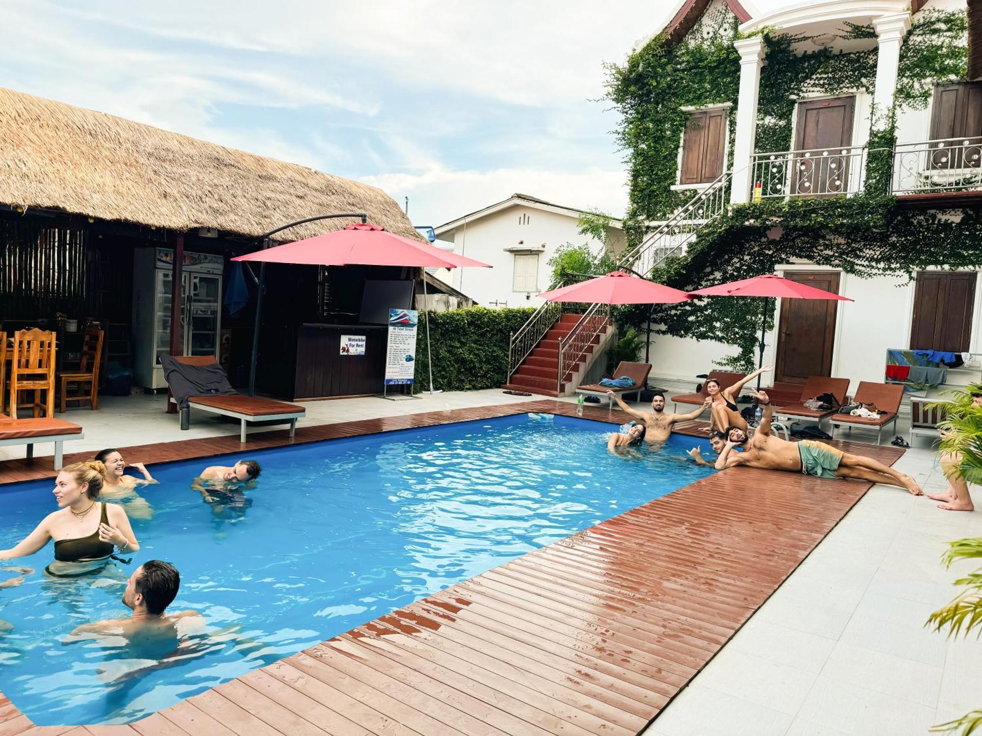 Sabai Sabai Backpackers Hostel Luang Prabang Exterior photo